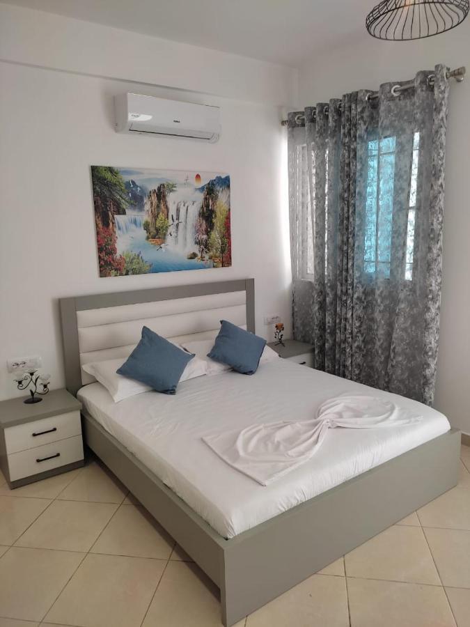 Aila Apartment Sarandë Eksteriør billede