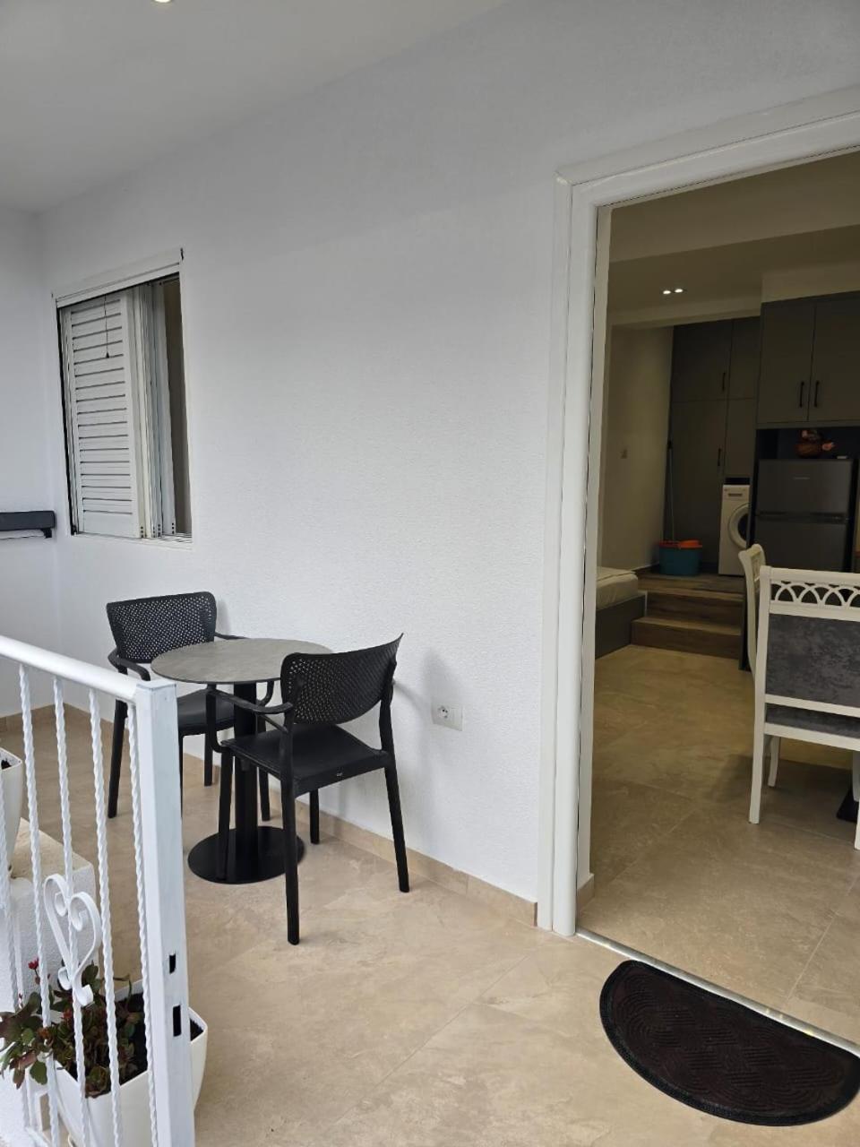 Aila Apartment Sarandë Eksteriør billede